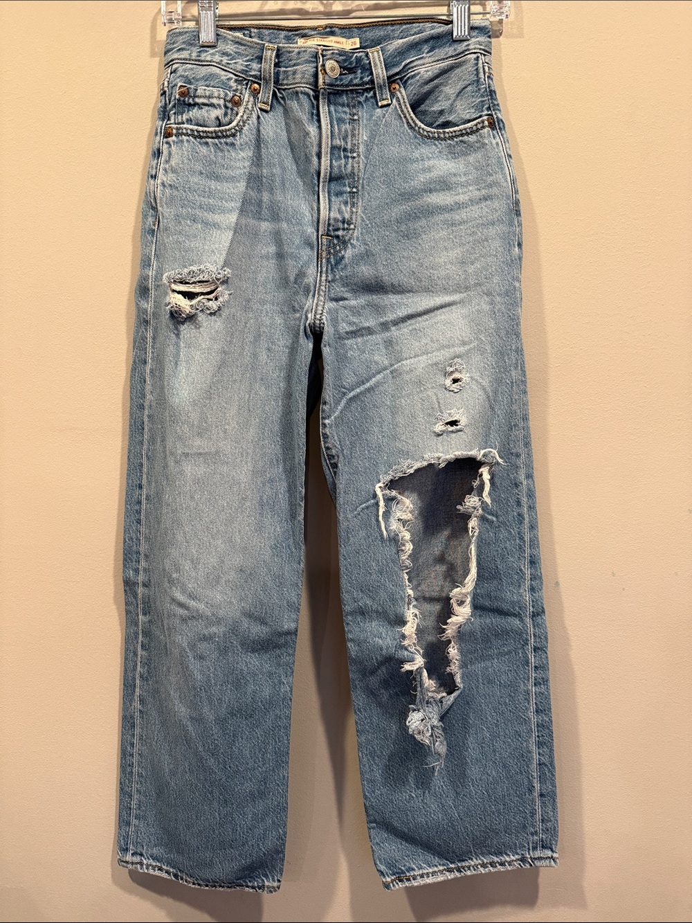 Levi’s RibCage High-Rise Distressed Light Blue Women's Jeans size26/27